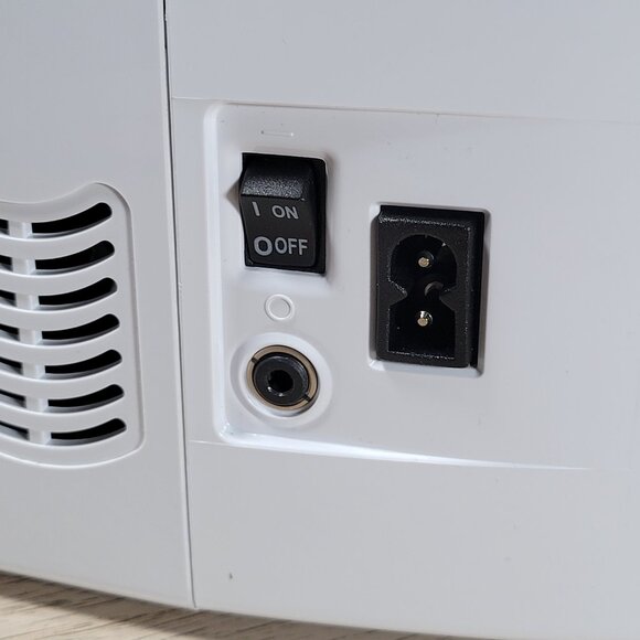 Juki Sewing Machine HZL-70HW-A Quilting Computerized Auto Needle Threader Case - Picture 8 of 12